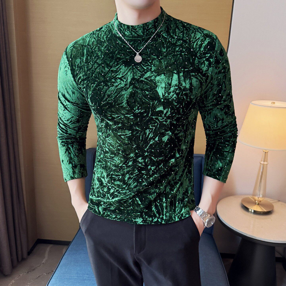 Polera de terciopelo con estrellas y cuello semi alto - foto 7