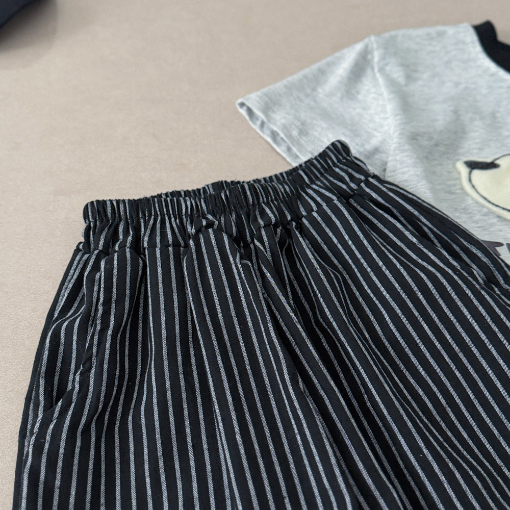 Conjunto de polera y pantalón corto con dibujos animados - foto 2