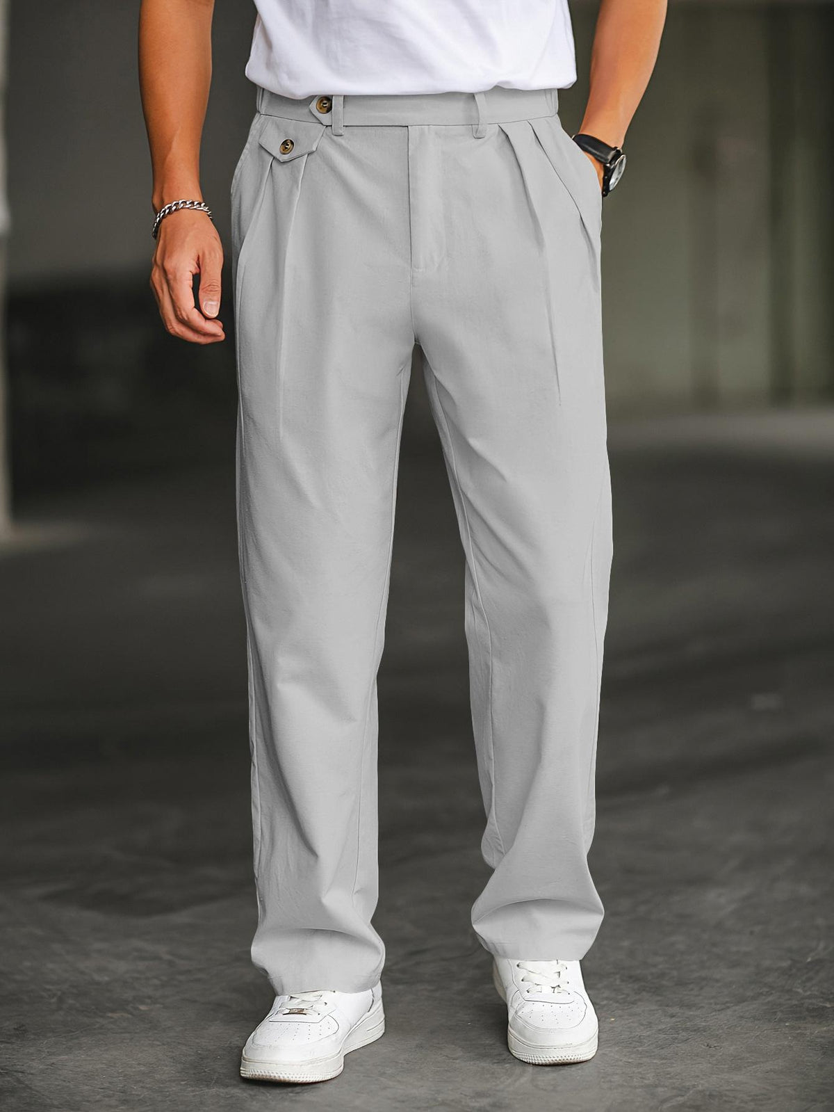 Pantalón holgado recto de lino con doble pinza - foto 2