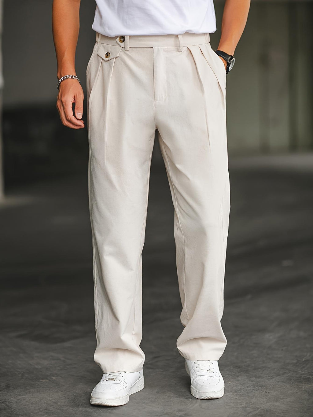 Pantalón holgado recto de lino con doble pinza - foto 7