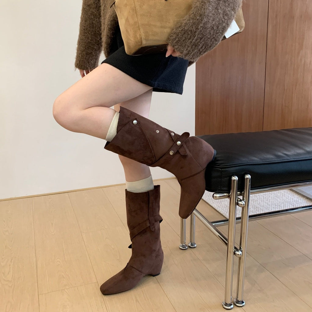 Botas de montar de gamuza con taco oculto de mujer - foto 5